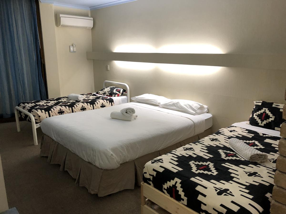 Abel Tasman Waterfront Motel Lakes Entrance Exterior photo