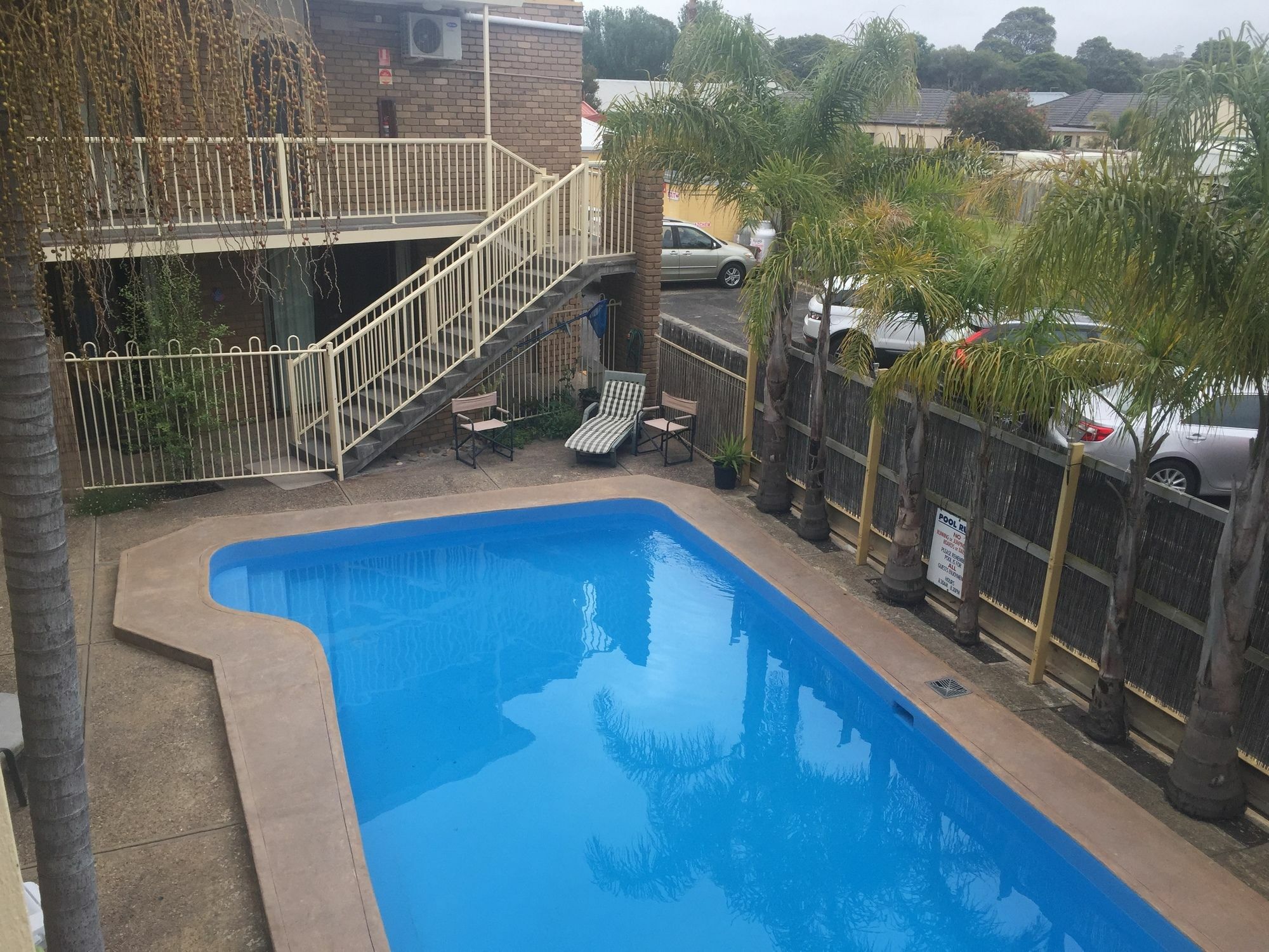 Abel Tasman Waterfront Motel Lakes Entrance Exterior photo